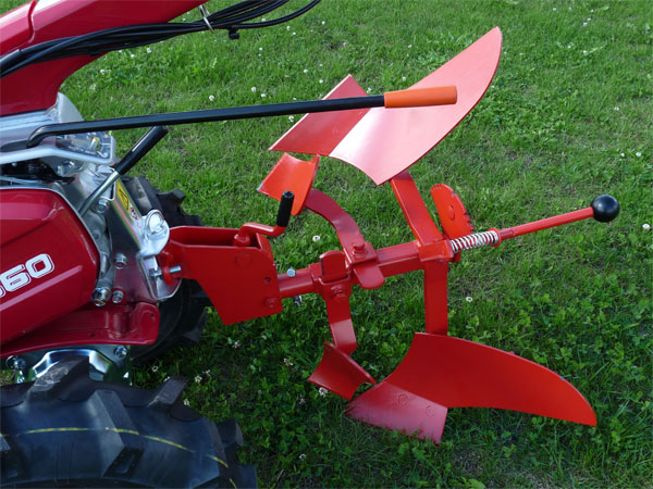 einachsschlepper-honda-f560-inkl-winkeldrehpflug-kokotech-_3
