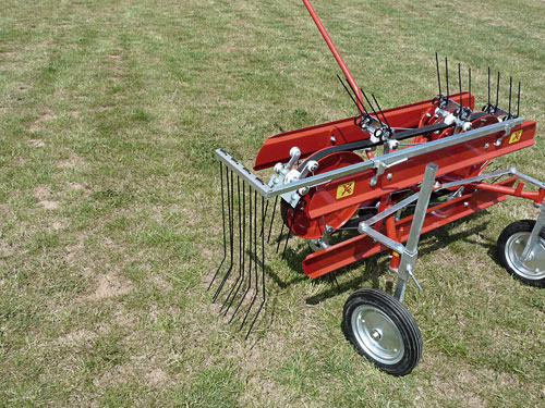 anbaugeraete-einachser-heuwender-hwe-14-kokotech-_2