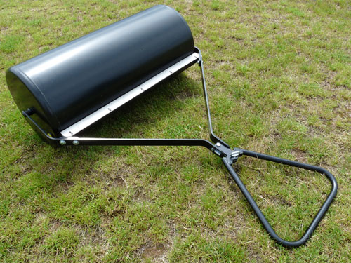 anbaugeraete-rasentraktor-rasenwalzen-rasen-gartenwalze-mit-anhaengekupplung-und-handfuehrung-kokotech-_6