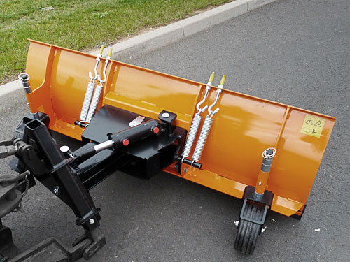 anbaugeraete-traktoren-schneeschilder-kuppeldreieck-federklappen-schneeraeumschild-125-cm-kokotech-_3