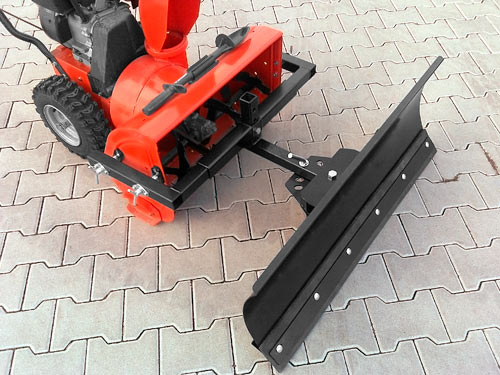 gebrauchte-und-sonstiges-schneeschild-100-cm-fuer-schneefraese-bis-85-kokotech-_0 Schneeschild 80, 100 oder 118 cm für Schneefräse bis 85 cm Fräskastenbreite