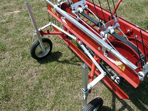 anbaugeraete-einachser-heuwender-hwe-14-kokotech-_4