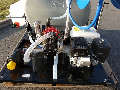 aufbauspritzen-aufbauspritze-mit-300-liter-tank-kokotech-_6