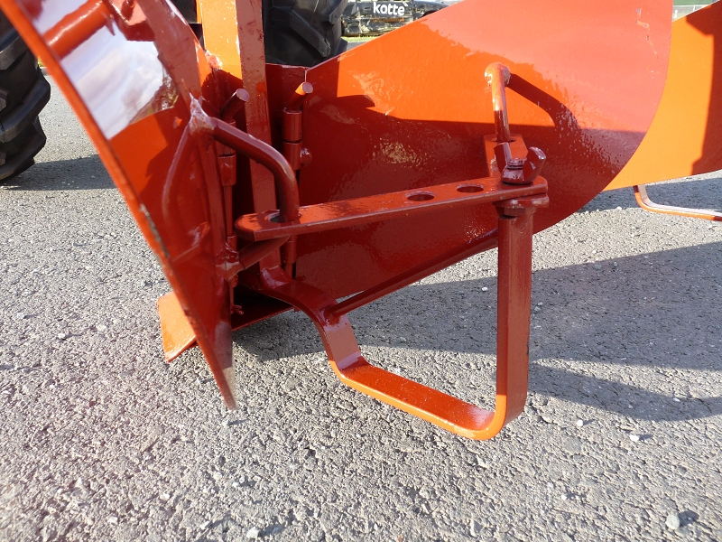 anbaugeraete-einachser-haeufelgeraete-haeufelgeraet-zweireihig-fuer-kokotech-_5