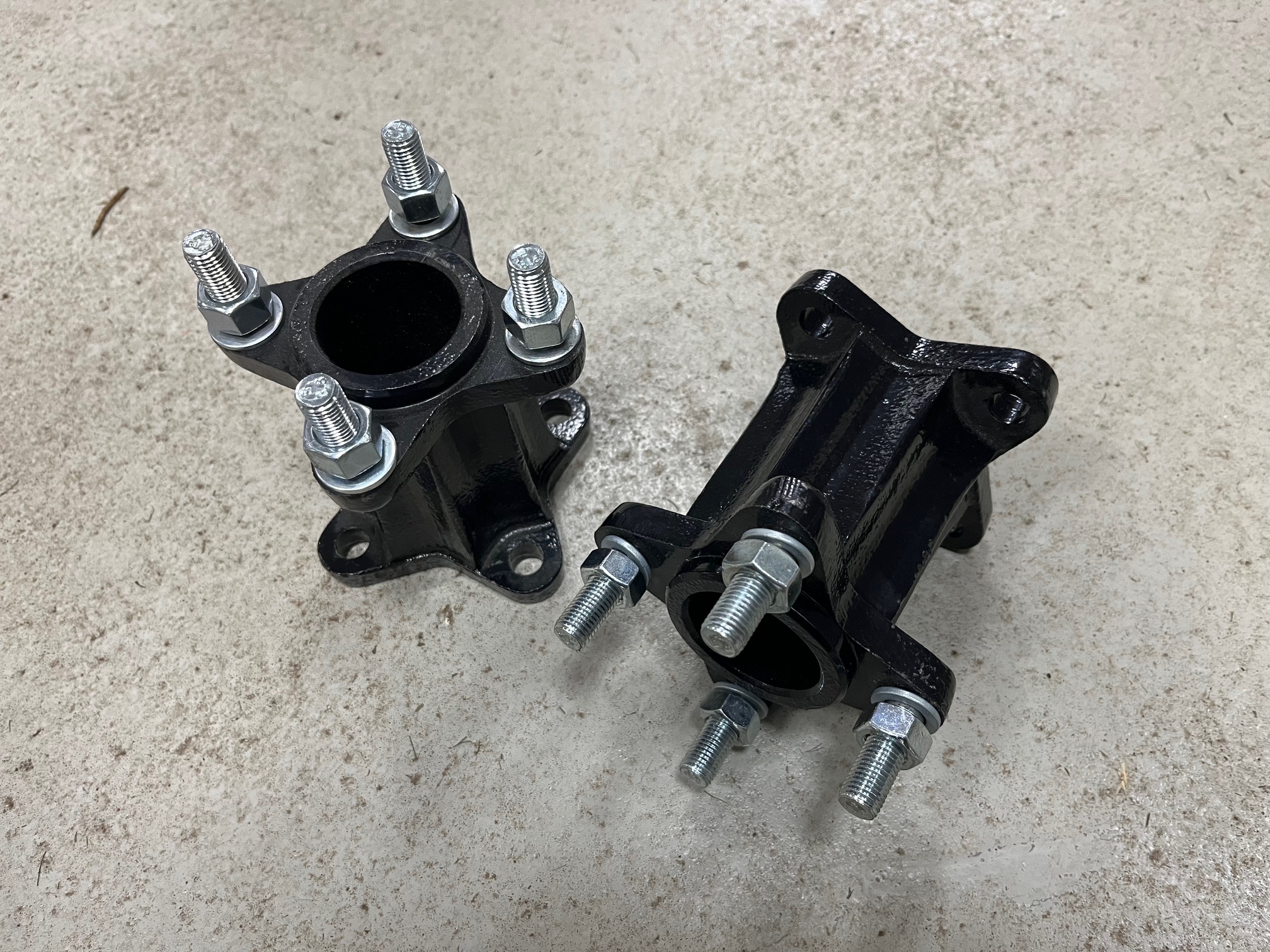 Spurverbreiterung von 105 mm für MGM Lampacrescia Einachser