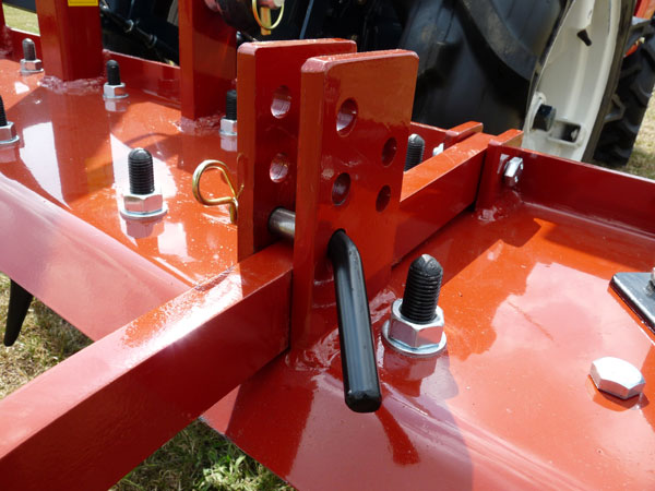 anbaugeraete-traktoren-reitplatzplaner-150-cm-kokotech-_7