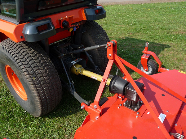 anbaugeraete-traktoren-sichelmaehwerke-sichelmaehwerk-heck-xr-xrm-235-hecksichelmaehwerk-heckauswurf-cm-_3