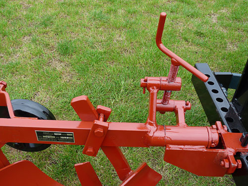 anbaugeraete-traktoren-pfluege-beetpfluege-einschar-beetpflug-25-cm-mit-rad-kokotech-_5