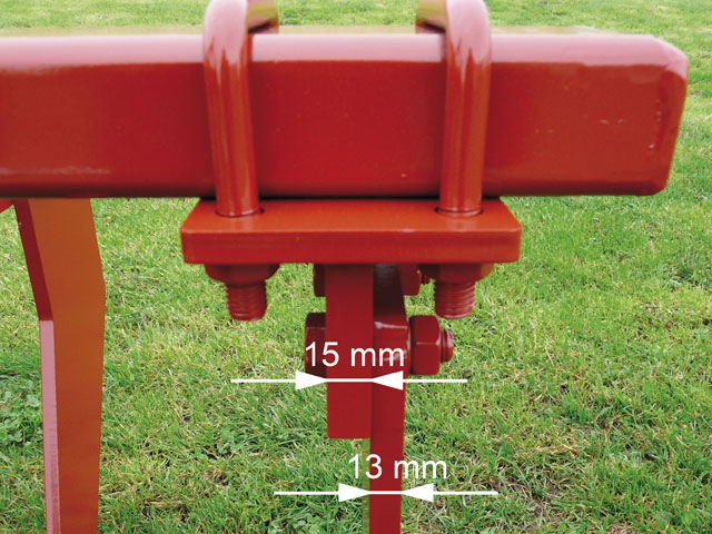 anbaugeraete-traktoren-tiefenlockerer-bodenaufreisser-aufreisser-unterbodenauflockerer-kokotech-_6