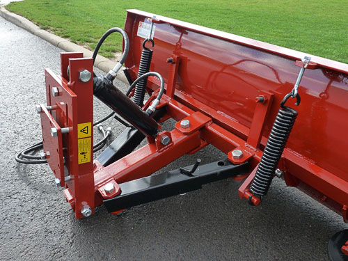 anbaugeraete-traktoren-schneeschilder-universalmontage-universal-federklappen-schneeraeumschild-150-cm-kokotech-_5