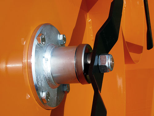 anbaugeraete-traktoren-sichelmaehwerke-sichelmaehwerk-heck-xr-prm-215-hecksichelmaehwerk-heckauswurf-cm-_20