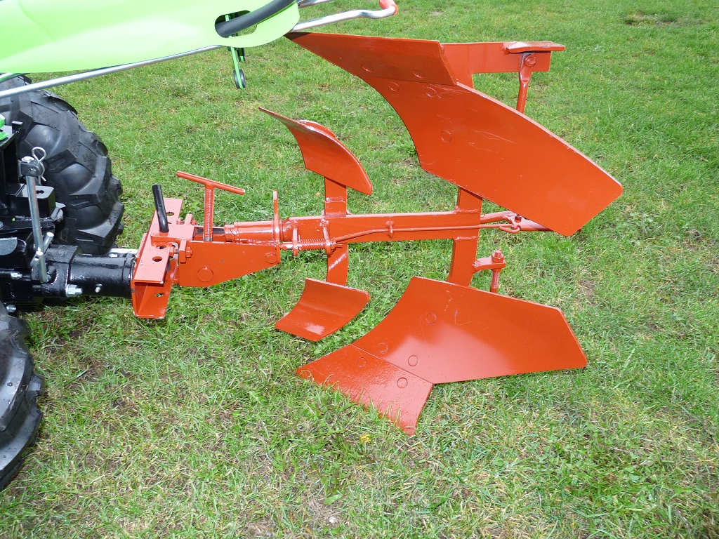 drehpflug-einachser-10