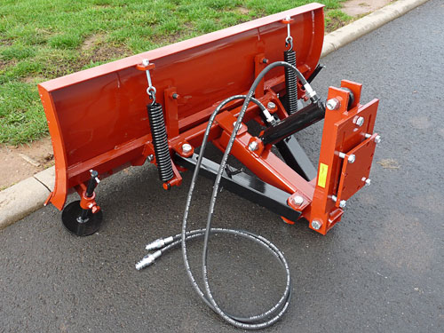 anbaugeraete-traktoren-schneeschilder-universalmontage-universal-federklappen-schneeraeumschild-150-cm-kokotech-_3