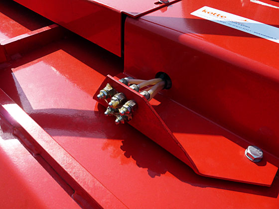 anbaugeraete-traktoren-sichelmaehwerke-sichelmaehwerk-heck-xr-xrm-235-hecksichelmaehwerk-heckauswurf-cm-_8