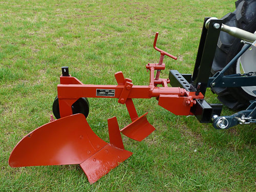 Einschar Beetpflug 20 cm mit Rad