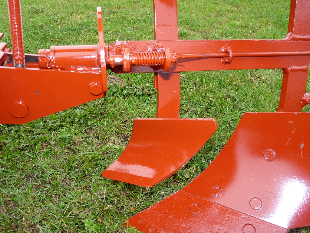 drehpflug-einachser-08