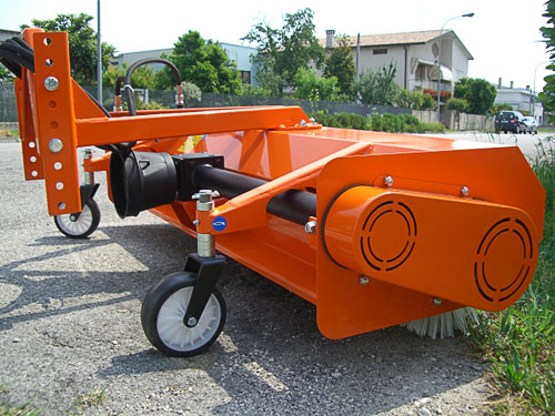 kehrmaschine-tsp-1500-kokotech-_6