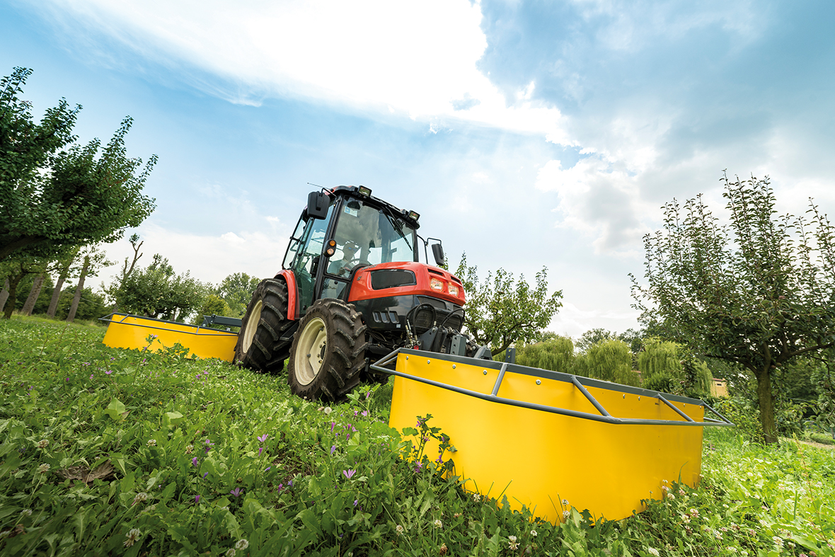 Zweiteller Kreiselmähwerk für Traktore Zweiteller Kreiselmähwerk für Traktore