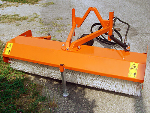 kehrmaschine-tsp-1500-kokotech-_2