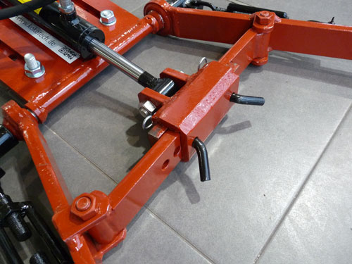3-punkt-hydraulik-verstellbar-mit-kuppeldreieck-kokotech-_6