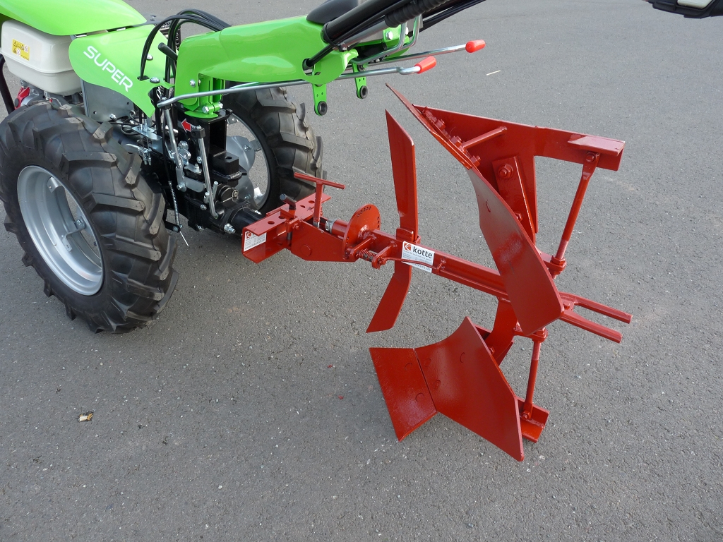 drehpflug-einachser-01